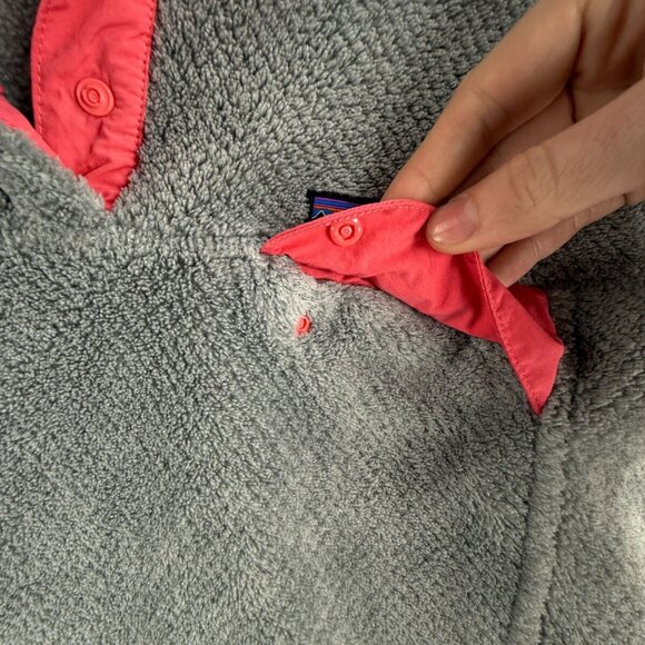 Patagonia Fleece Jacket Girls Youth Size 2XL 16-18 Gray Pink Fuzzy Soft Snap - Picture 12 of 16
